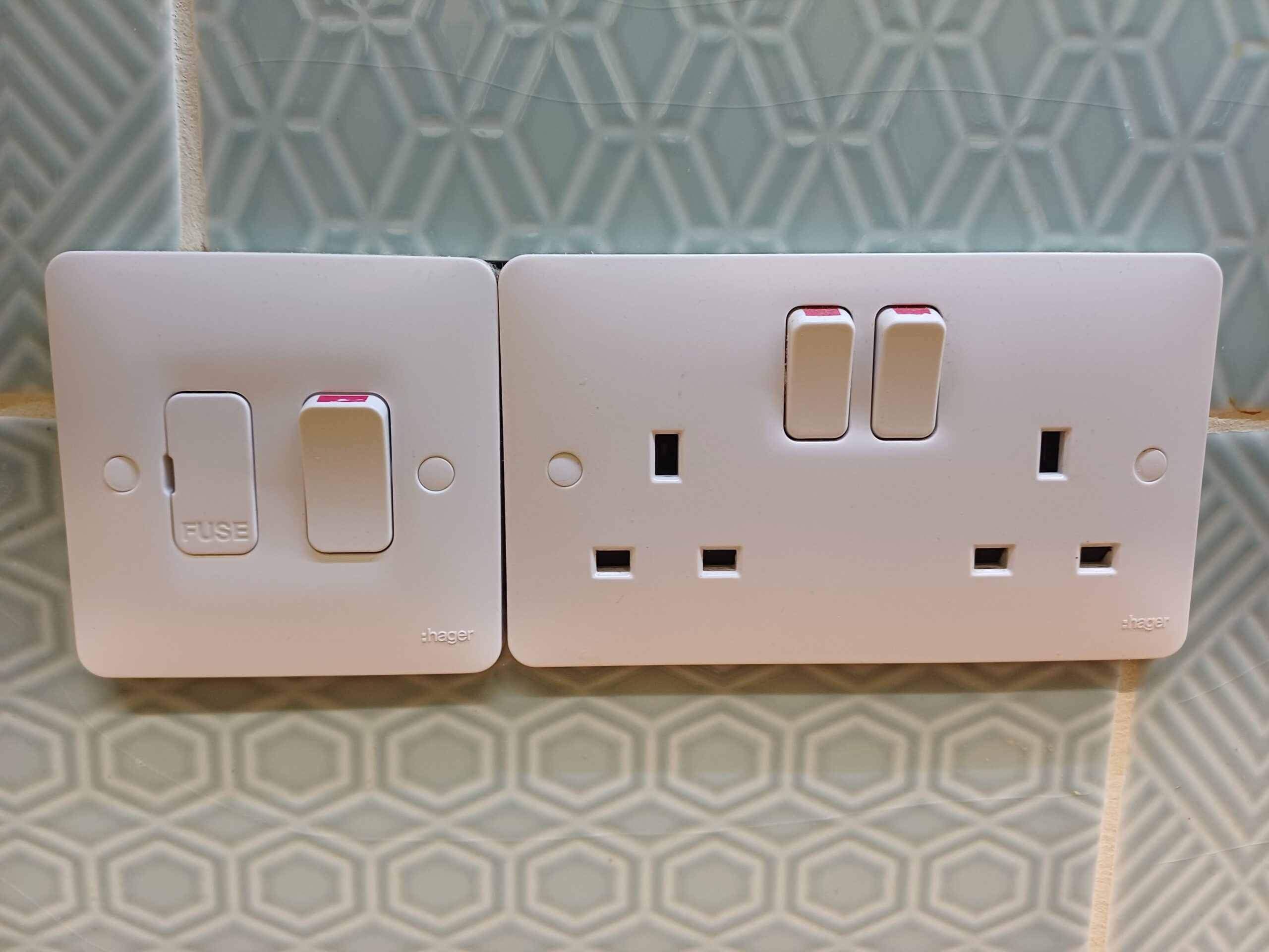 Socket tiled